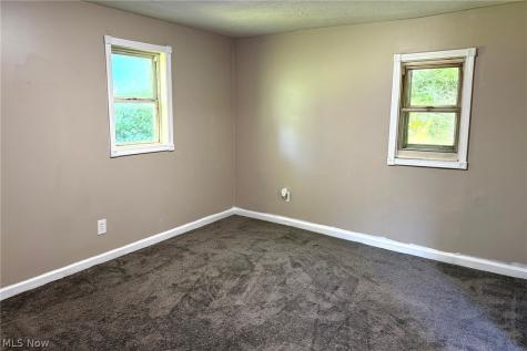 318 Joseph Avenue Barberton OH 44203