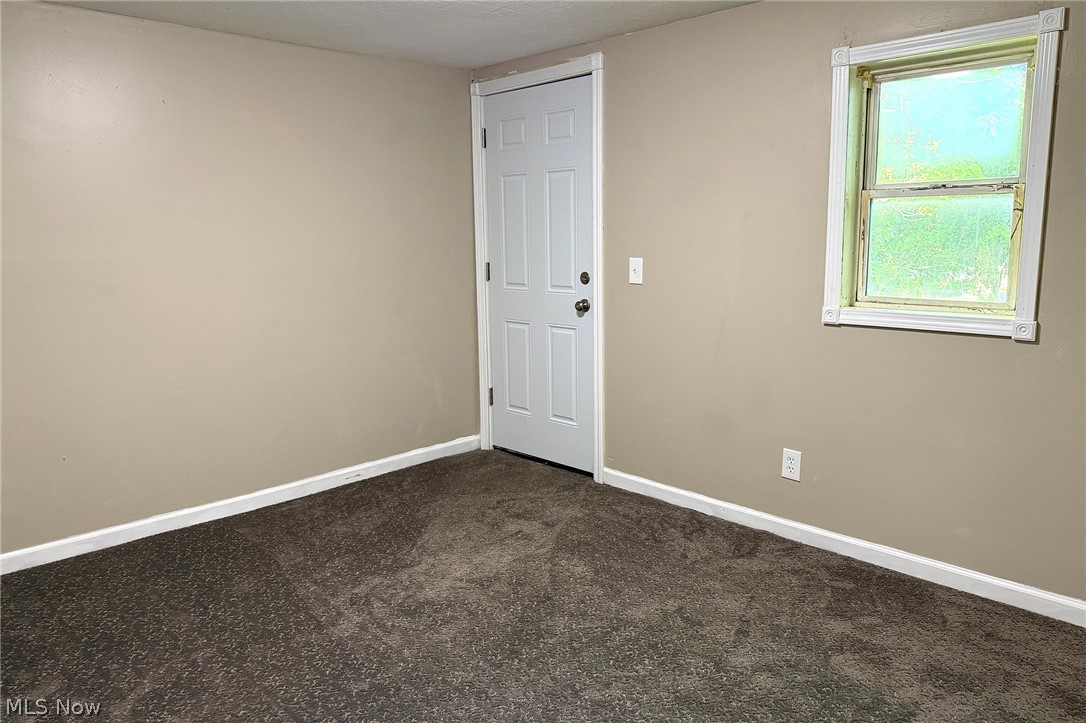 318 Joseph Avenue Barberton OH 44203