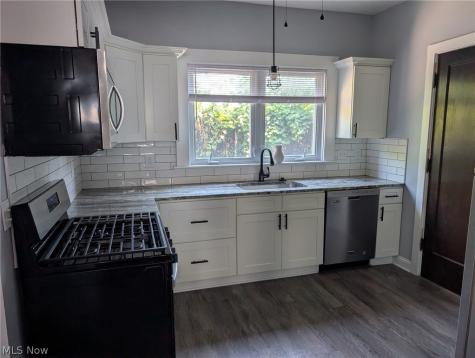 4225 Memphis Avenue Cleveland OH 44109