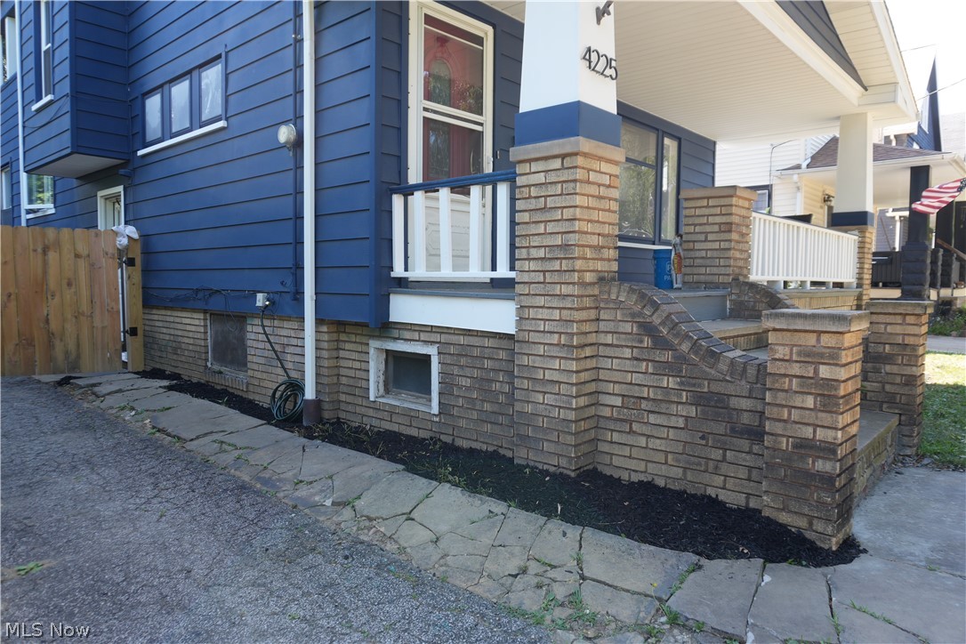 4225 Memphis Avenue Cleveland OH 44109