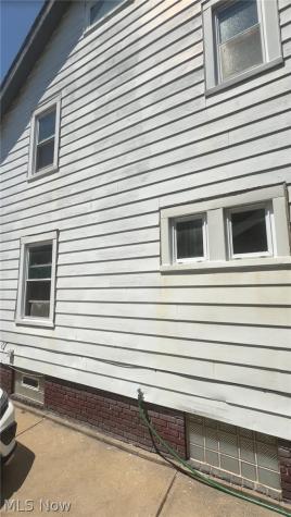 3525 E 110th Street Cleveland OH 44105