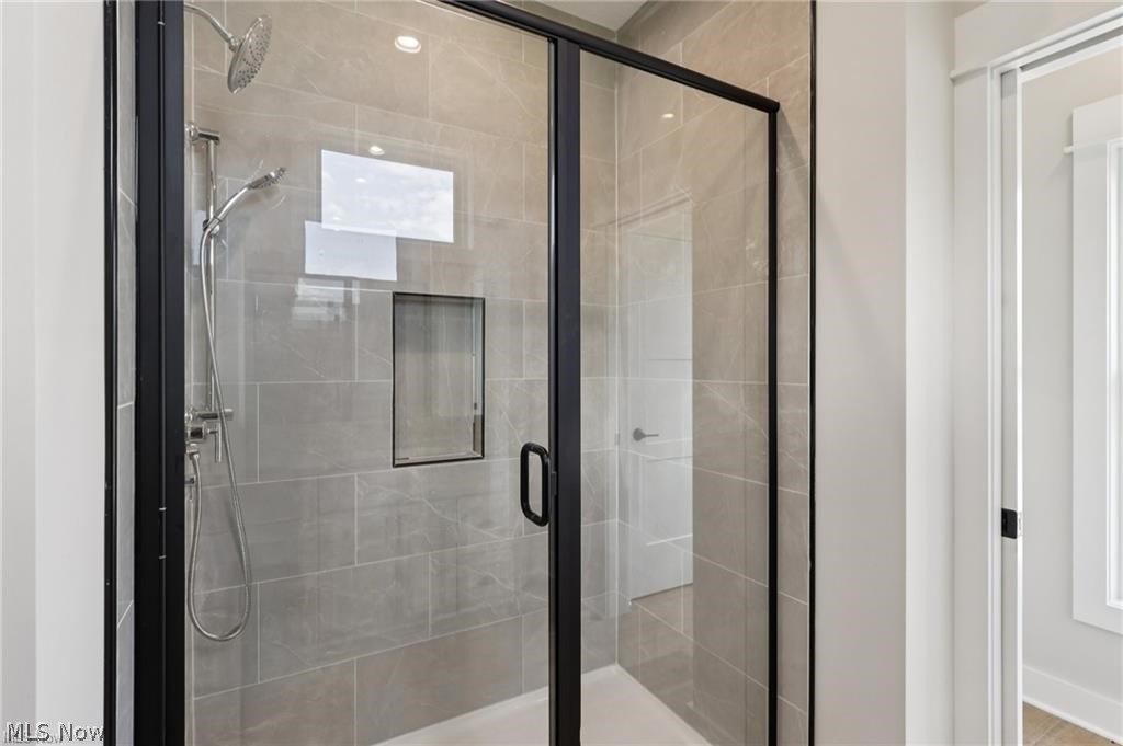 447 Sunrise View Drive Akron OH 44313