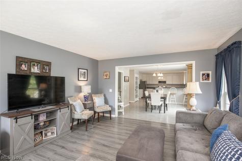 33316 Ambleside Drive Avon Lake OH 44012