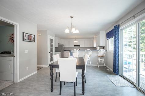 33316 Ambleside Drive Avon Lake OH 44012