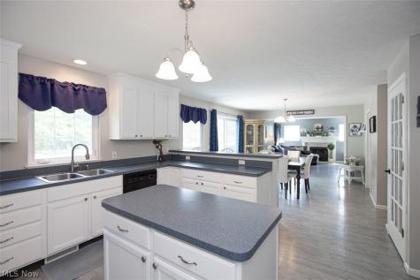 33316 Ambleside Drive Avon Lake OH 44012