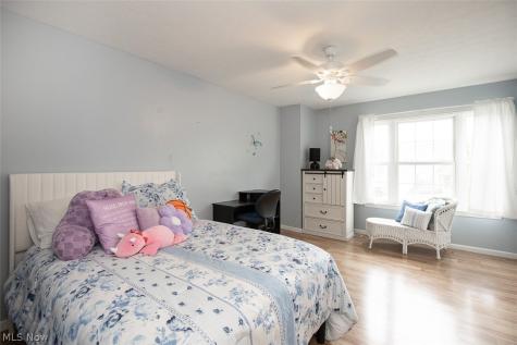33316 Ambleside Drive Avon Lake OH 44012
