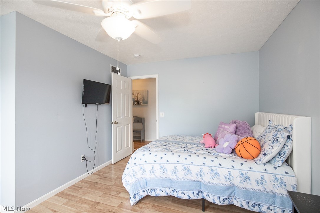 33316 Ambleside Drive Avon Lake OH 44012