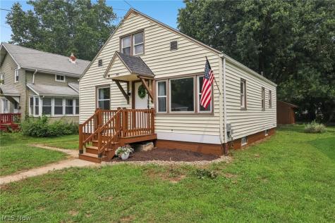 143 Conrad Street Barberton OH 44203