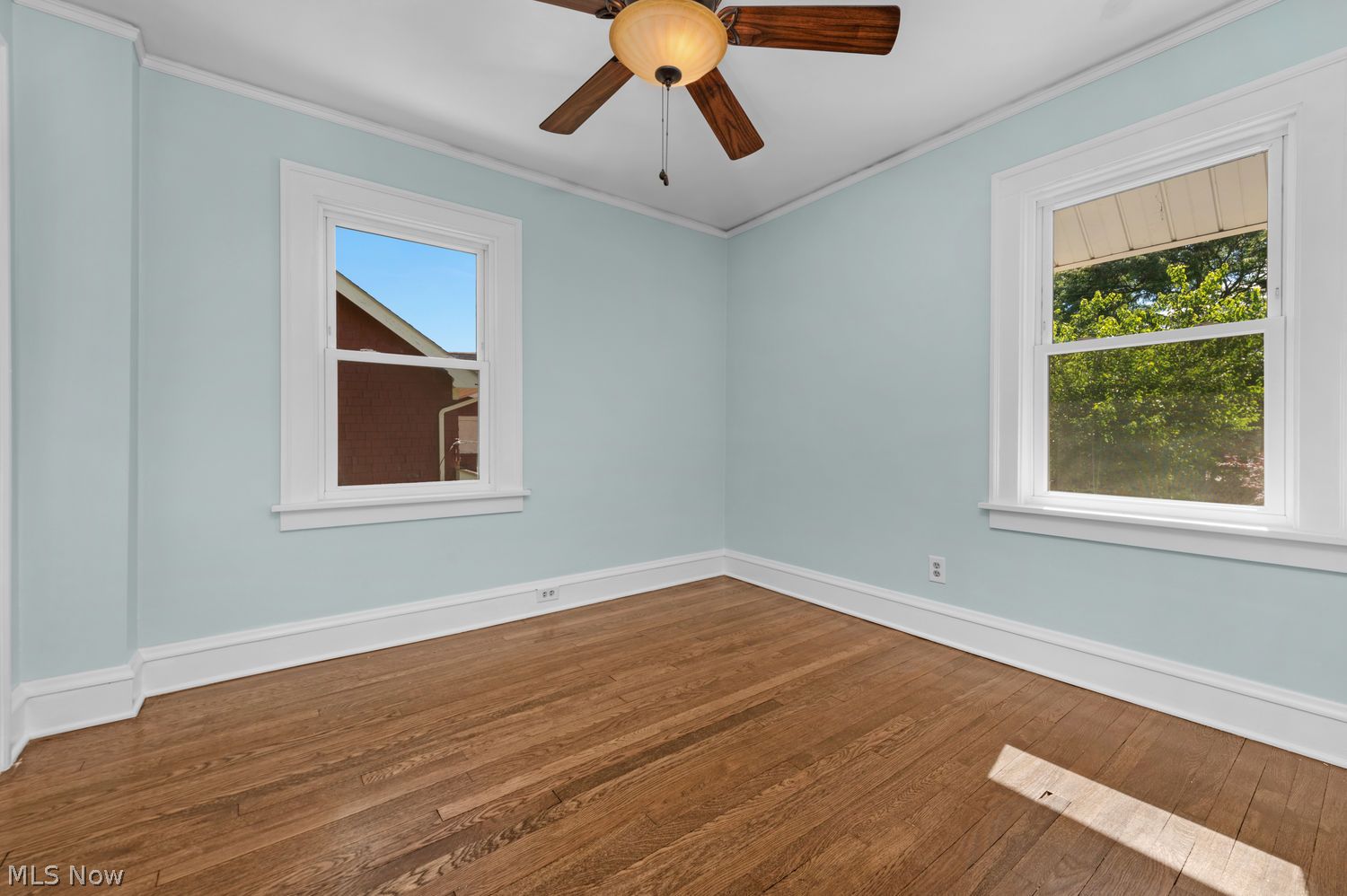 1533 Lewis Drive Lakewood OH 44107