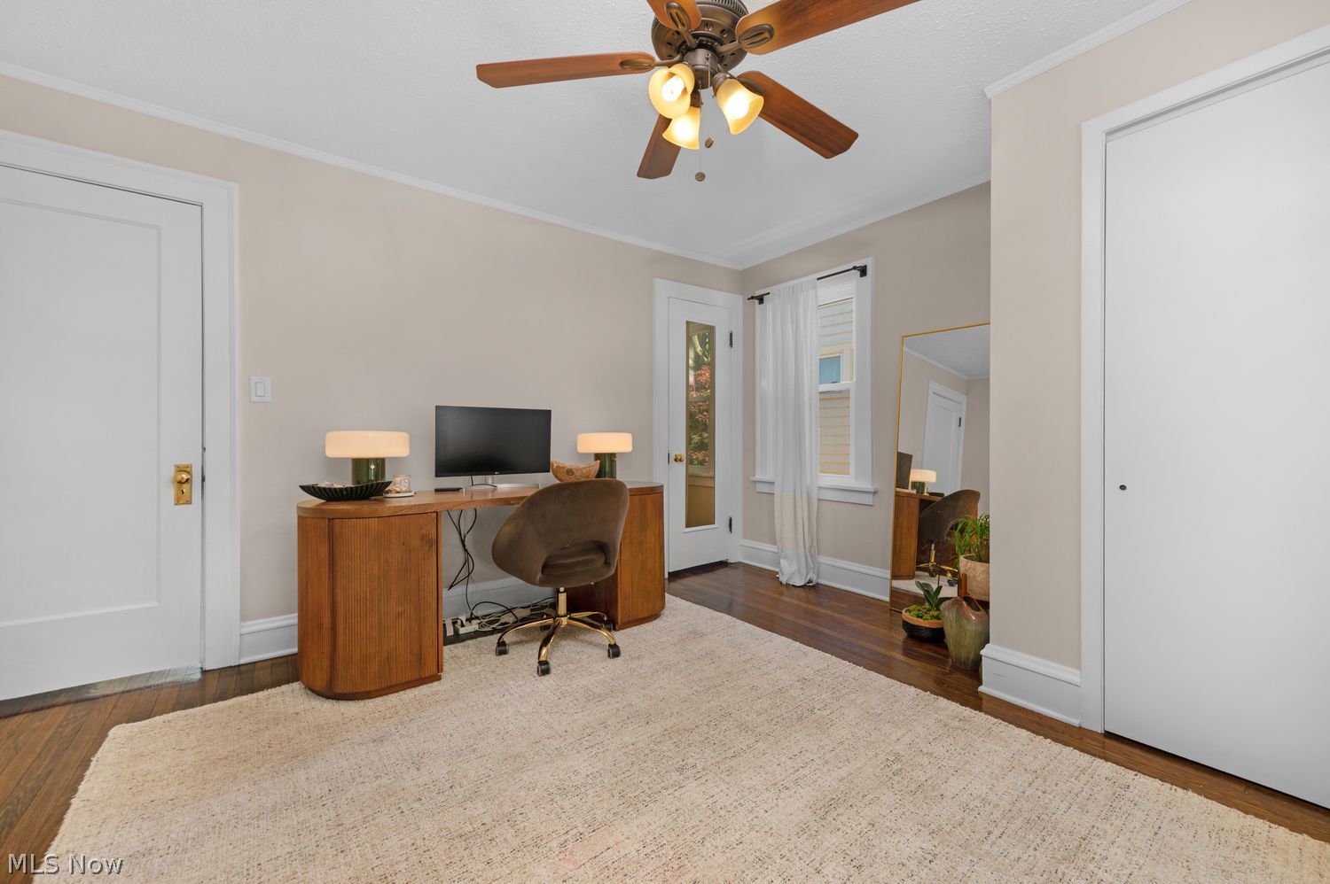 1533 Lewis Drive Lakewood OH 44107