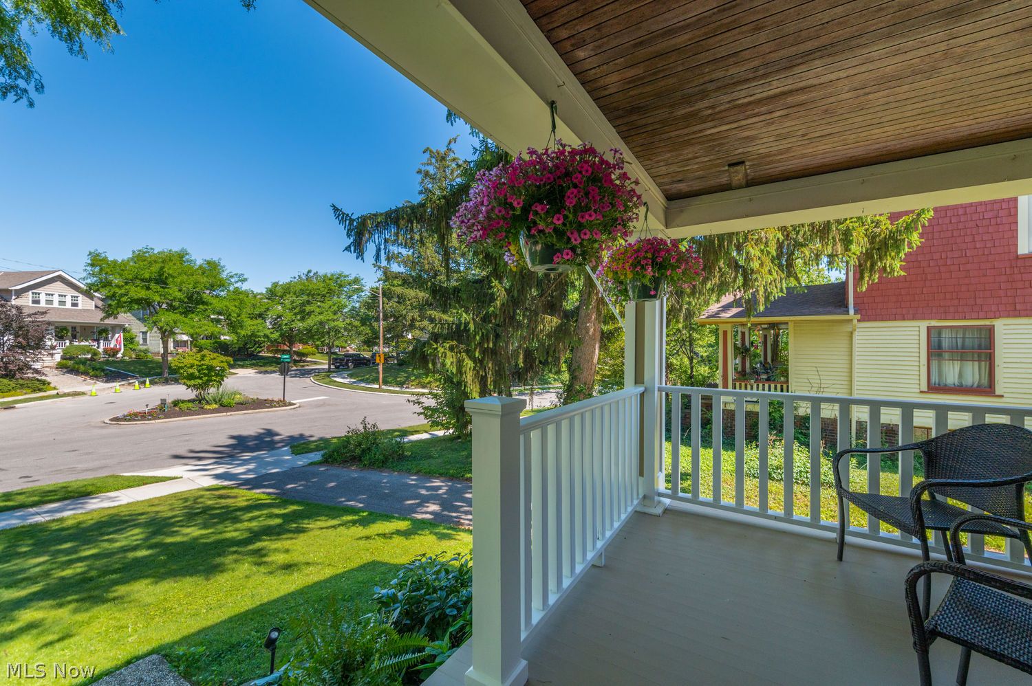1533 Lewis Drive Lakewood OH 44107