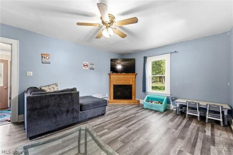 13638 Morgan Street Alliance OH 44601
