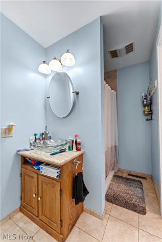 13638 Morgan Street Alliance OH 44601