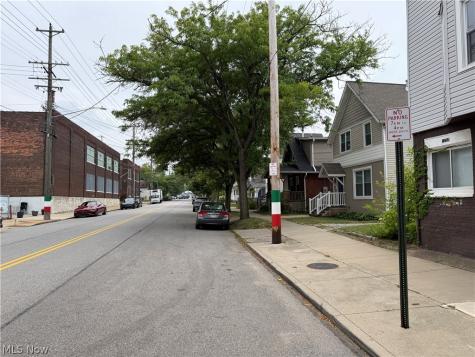 1258 W 65th Street Cleveland OH 44102