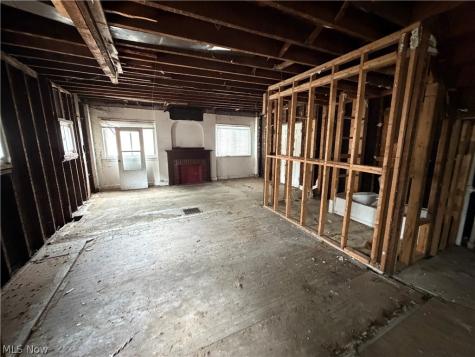 1258 W 65th Street Cleveland OH 44102