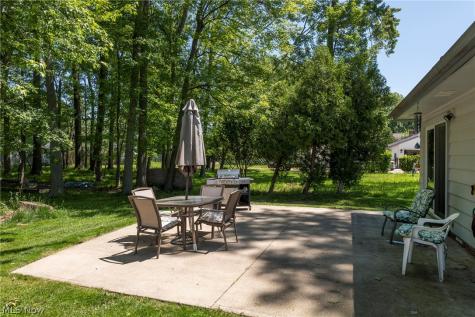 23630 Carriage Lane North Olmsted OH 44070