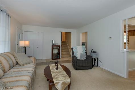 23630 Carriage Lane North Olmsted OH 44070