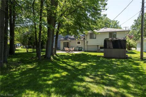 23630 Carriage Lane North Olmsted OH 44070