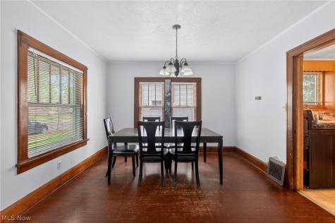 1027 2nd Street NE Massillon OH 44646