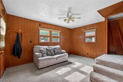 1027 2nd Street NE Massillon OH 44646