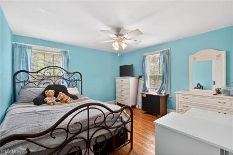 1027 2nd Street NE Massillon OH 44646