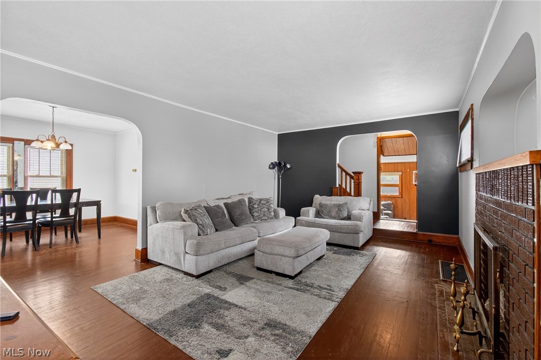 1027 2nd Street NE Massillon OH 44646