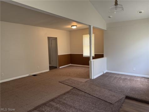 844 Ardella Avenue Akron OH 44306