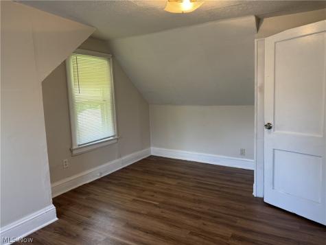 844 Ardella Avenue Akron OH 44306