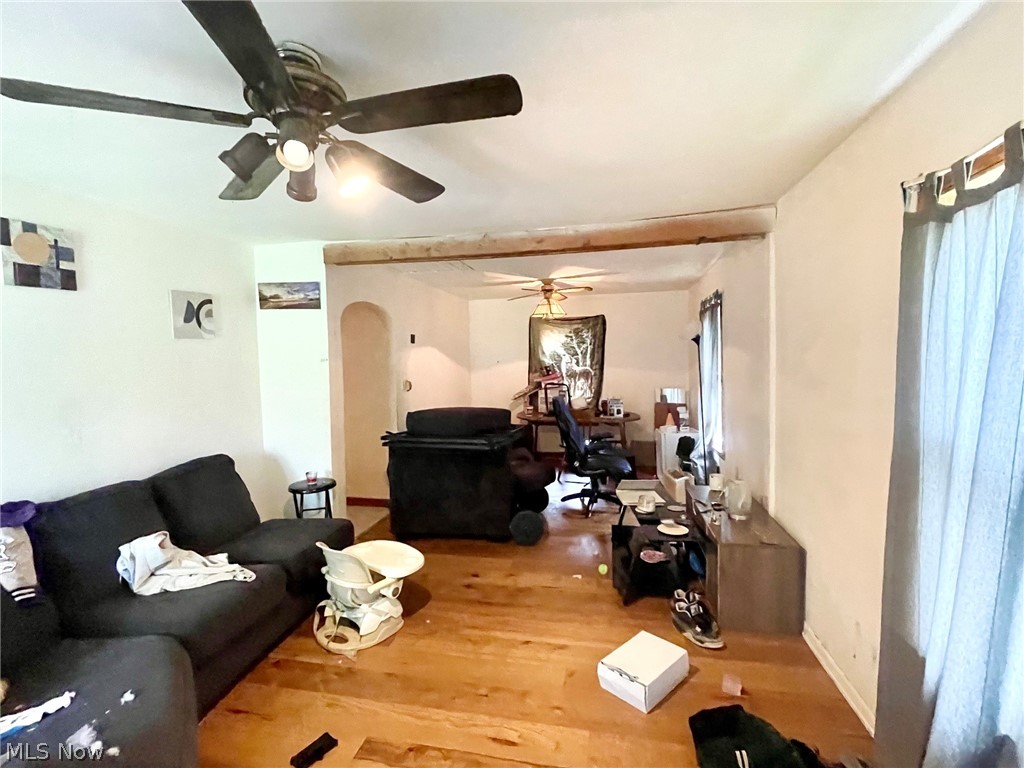 3187 Orchard Warren OH 44484