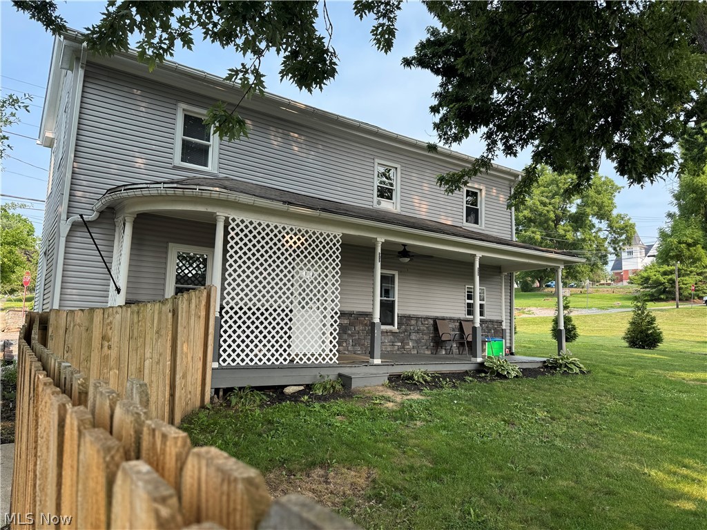 140 W Robinson Street Shreve OH 44676