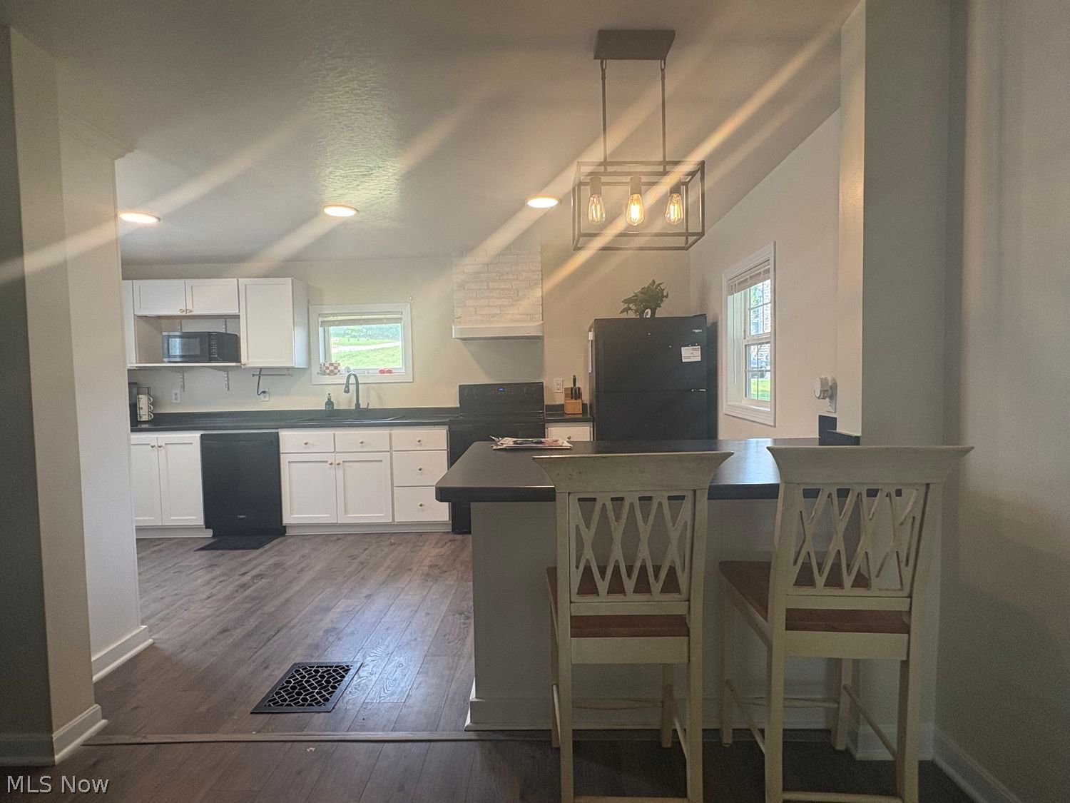 140 W Robinson Street Shreve OH 44676