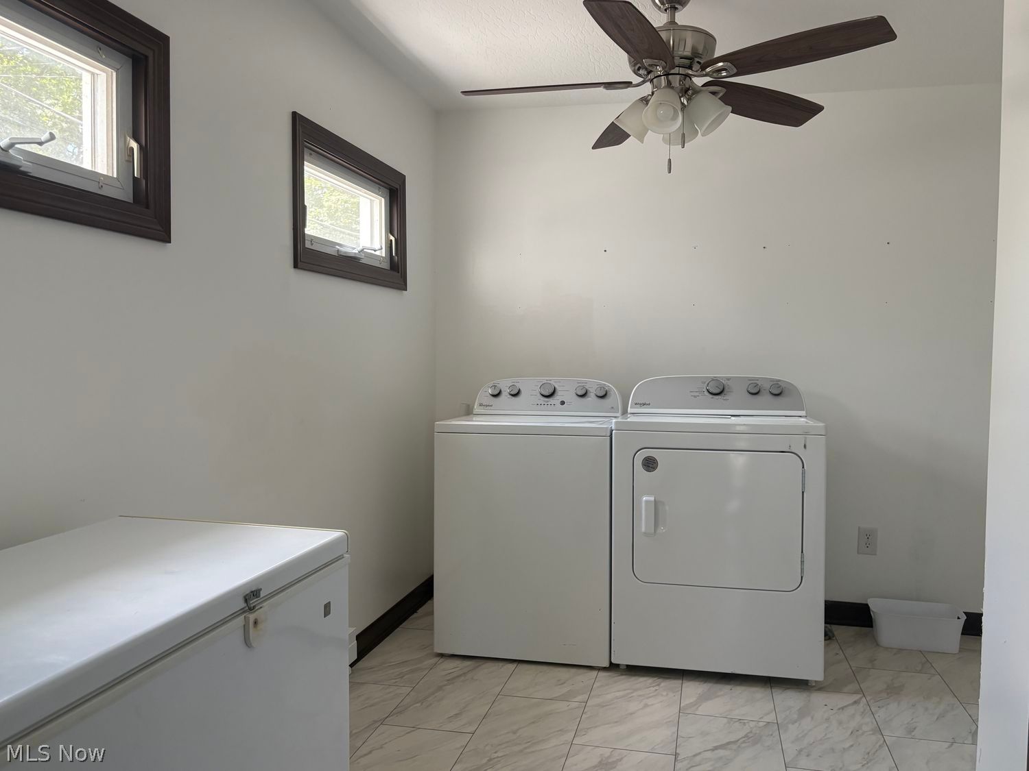 140 W Robinson Street Shreve OH 44676
