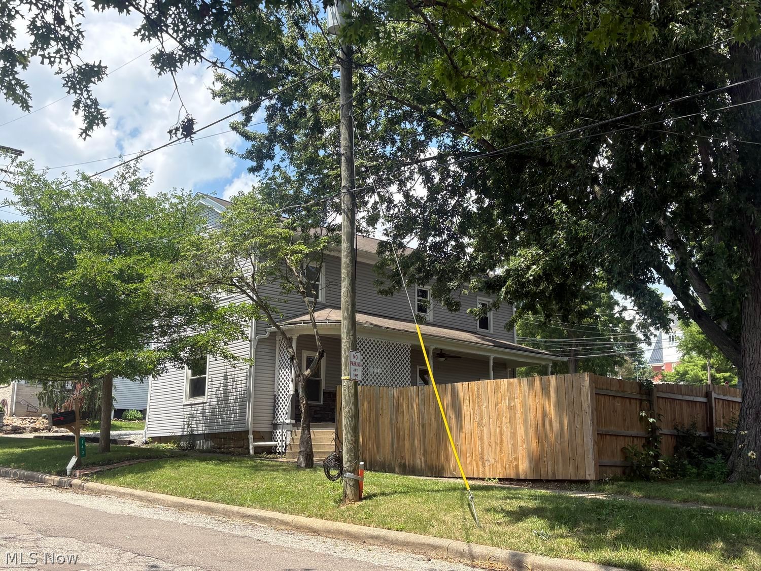 140 W Robinson Street Shreve OH 44676