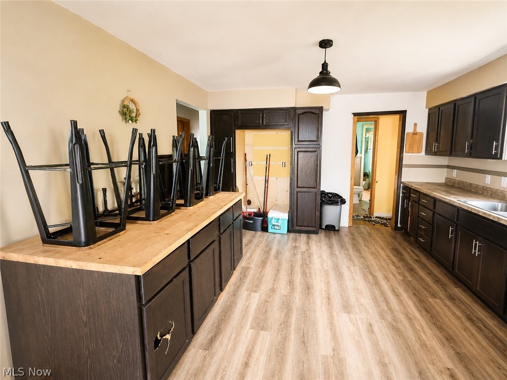 1216 Patchen Avenue SE Warren OH 44484