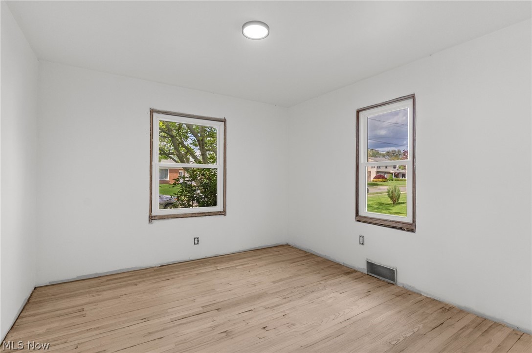401 E Wilson Avenue Girard OH 44420