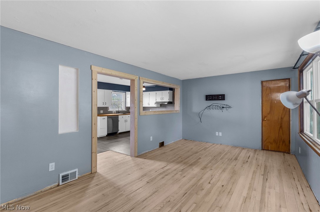401 E Wilson Avenue Girard OH 44420