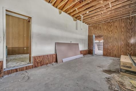 355 S Chillicothe Road Aurora OH 44202