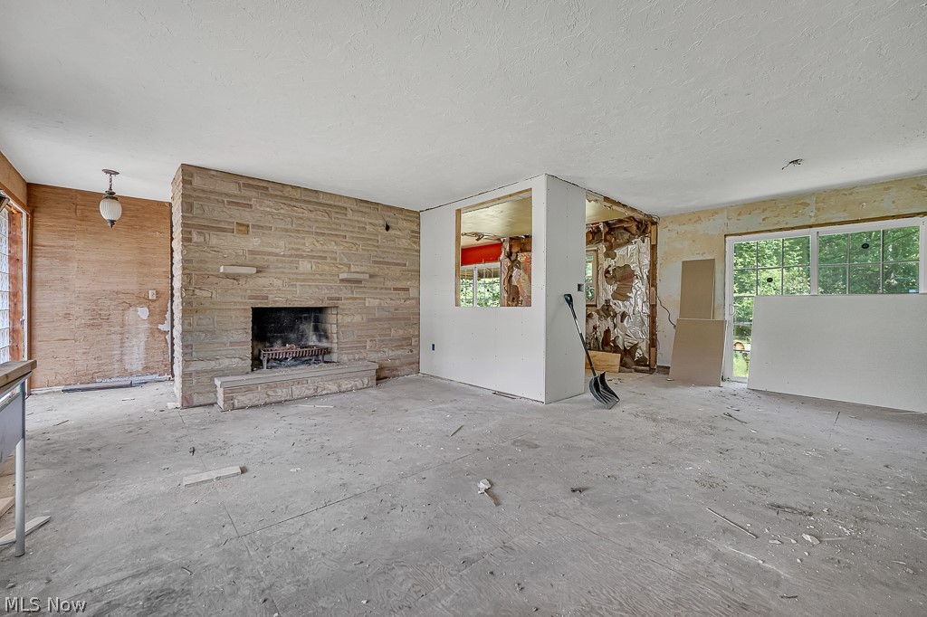 355 S Chillicothe Road Aurora OH 44202
