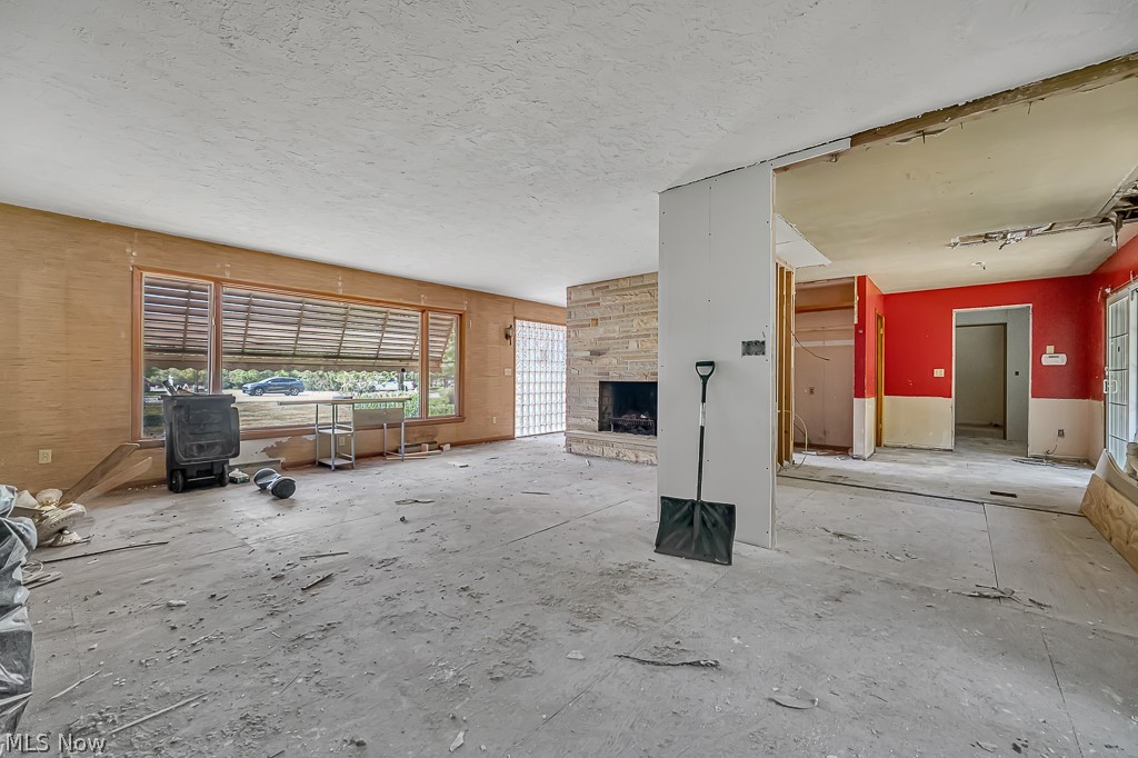 355 S Chillicothe Road Aurora OH 44202