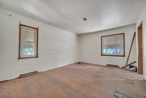 355 S Chillicothe Road Aurora OH 44202