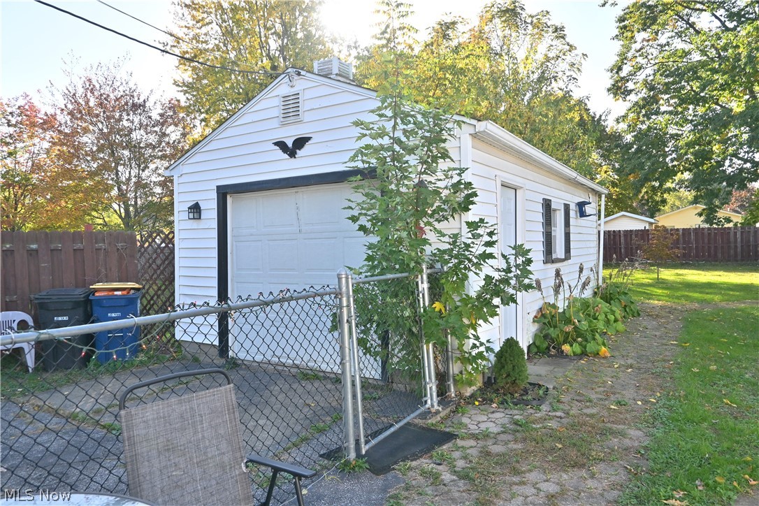 1025 Thayer Avenue Ashtabula OH 44004