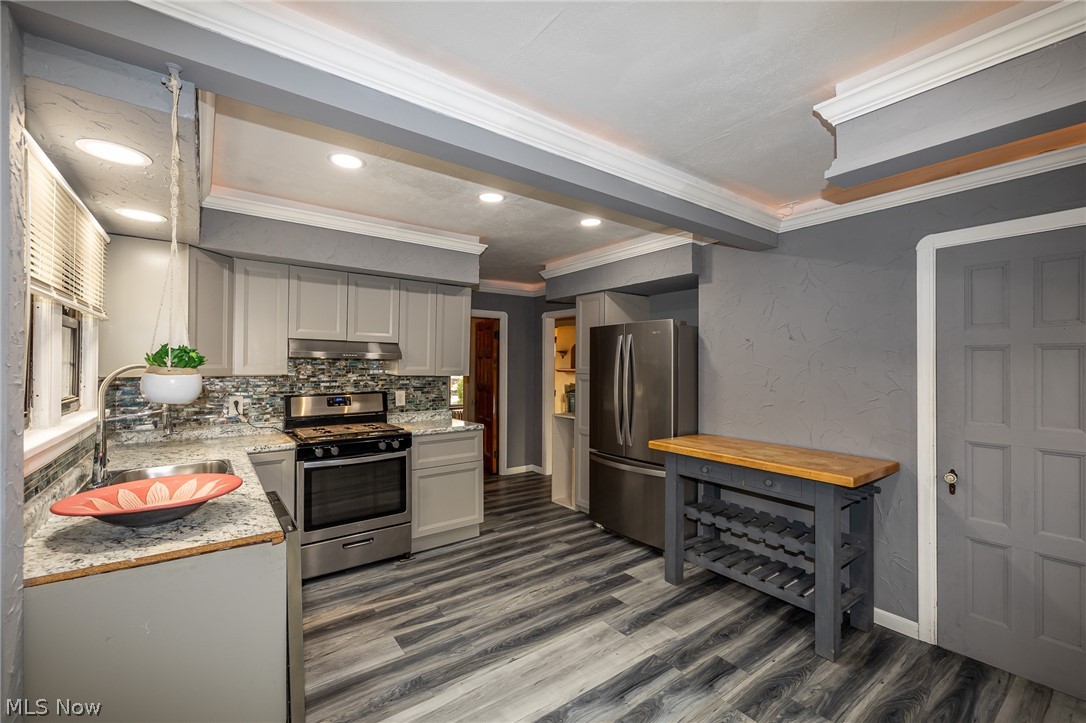 285 E 216th Street Euclid OH 44123