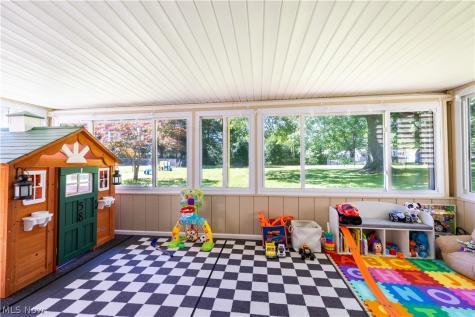 26915 Adele Lane Olmsted Twp OH 44138