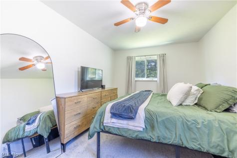 26915 Adele Lane Olmsted Twp OH 44138
