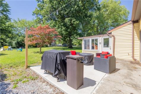 26915 Adele Lane Olmsted Twp OH 44138