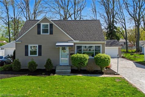 38346 Dolores Drive Eastlake OH 44095