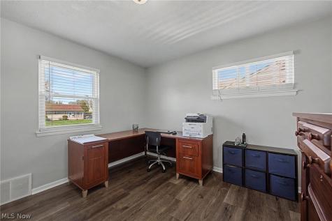 38346 Dolores Drive Eastlake OH 44095