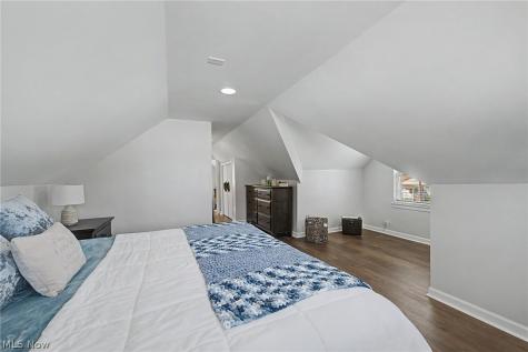 38346 Dolores Drive Eastlake OH 44095