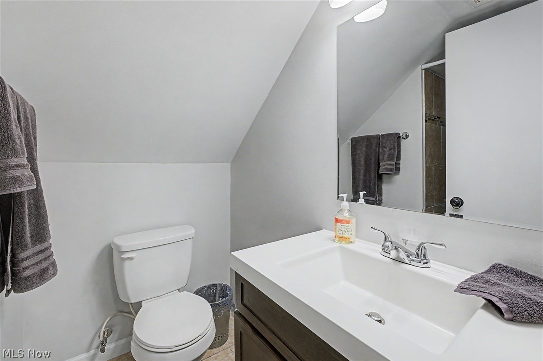 38346 Dolores Drive Eastlake OH 44095