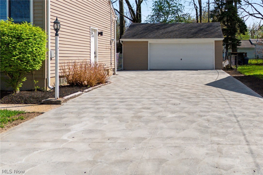 38346 Dolores Drive Eastlake OH 44095